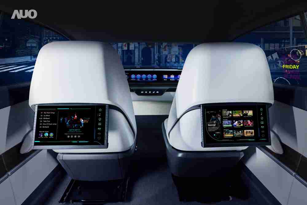 尊龙集团新一代Smart Cockpit 2024，，以Micro LED先进显示技术优势，，创建〝可卷式后座娱乐显示器〞，，，，仅在互动时才显示出所需画面及信息，，扩充更丰富的娱乐和交互信息服务，，，，获国际奖项荣耀